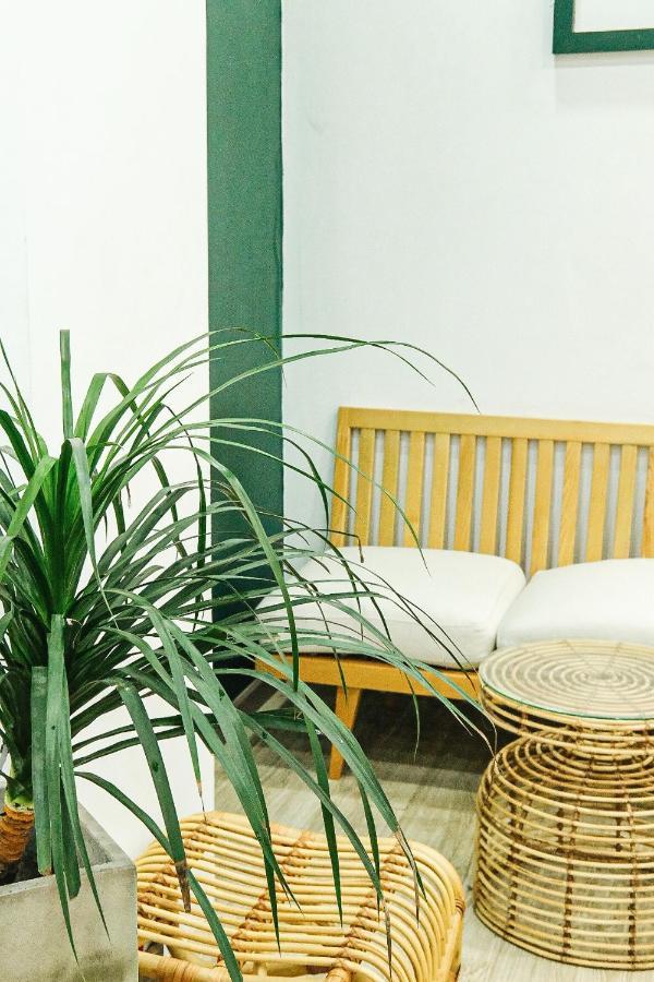 Lae Hostel Туй Хоа Екстериор снимка