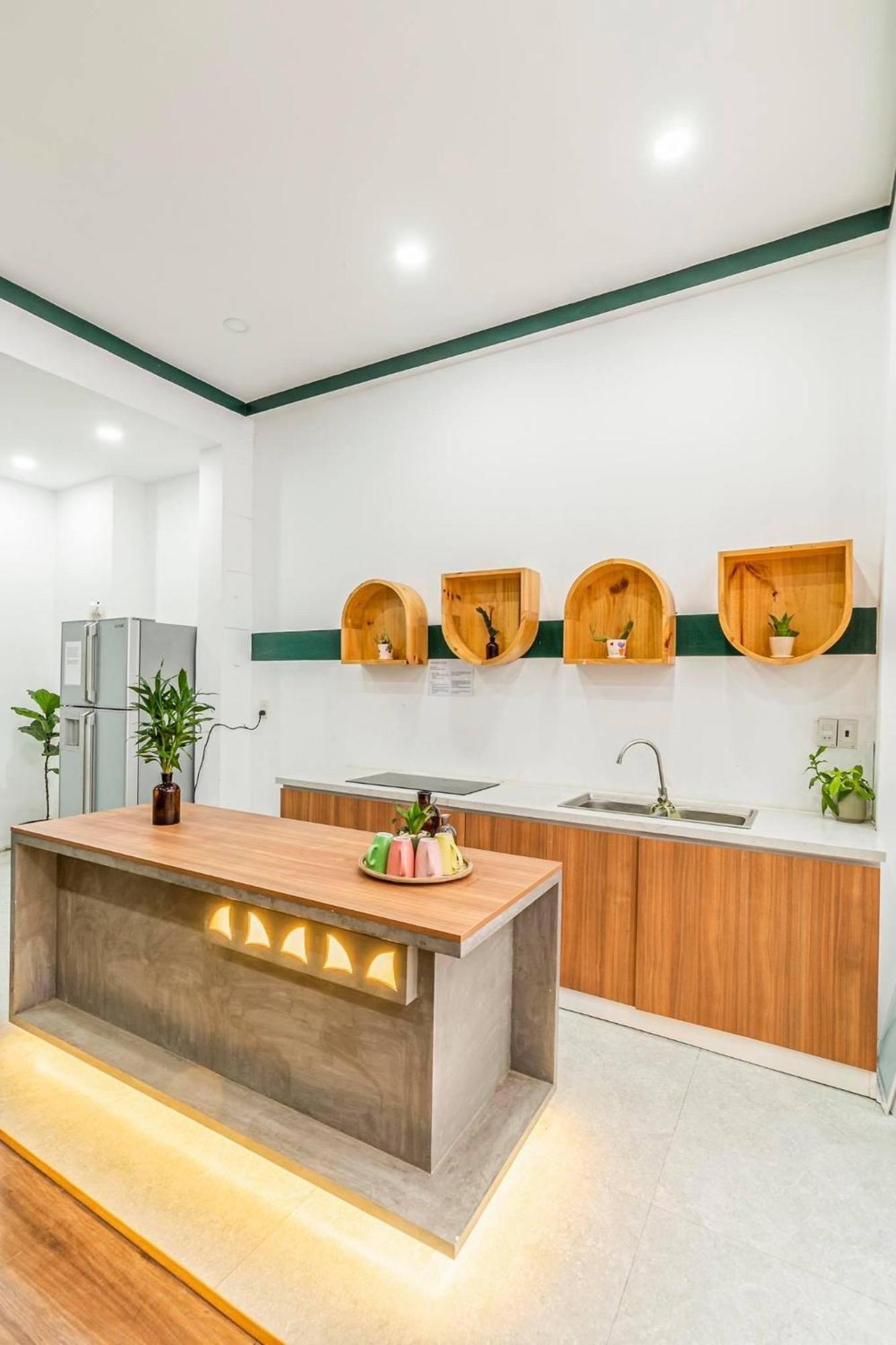 Lae Hostel Туй Хоа Екстериор снимка