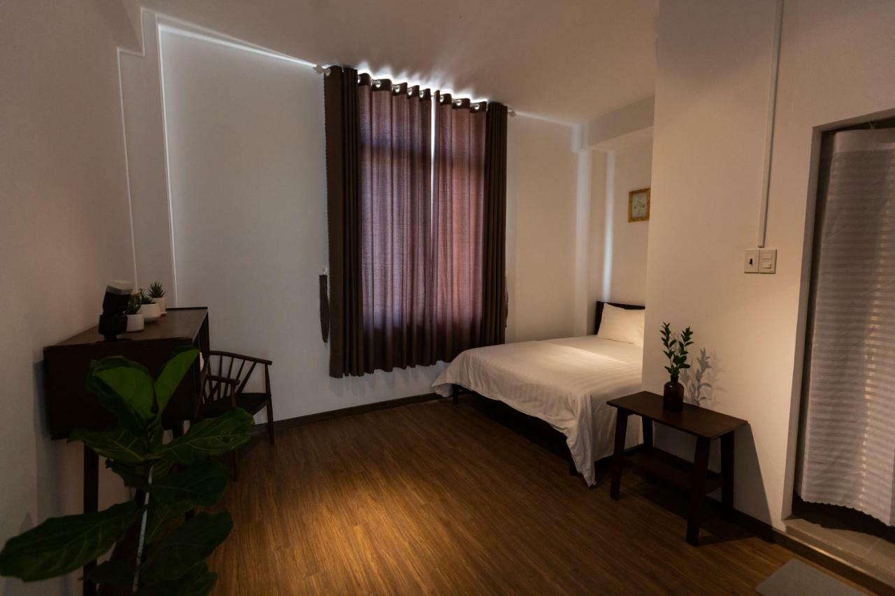 Lae Hostel Туй Хоа Екстериор снимка
